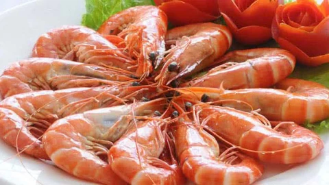 Ba bộ phận này của tôm dù rất ngon cũng không nên ăn
