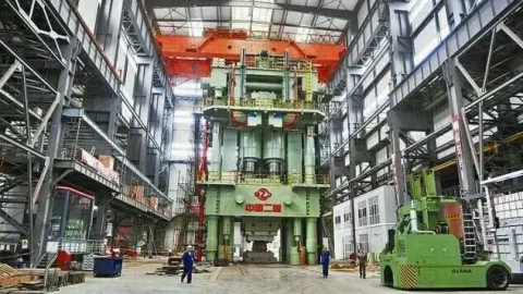 Quái vật’ 80.000 tấn giúp Trung Quốc lật ngược thế trận công nghiệp