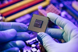 Trung Quốc khởi xướng hai cuộc điều tra nhắm thẳng vào chip Mỹ
