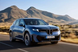 BMW đã lặng lẽ cập nhật logo của mình - Có gì mới?