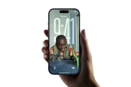 Cơn ác mộng iOS 26: iPhone đời cũ bị giật lag, hao pin, giao diện mới Liquid Glass gây "lú"