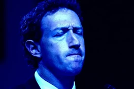 Mark Zuckerberg ê mặt vì sản phẩm AI chủ lực