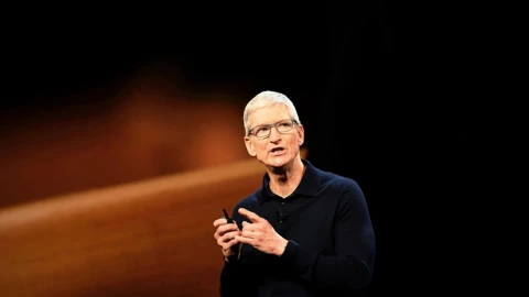 Tim Cook lý giải việc iPhone 17 Pro tăng giá