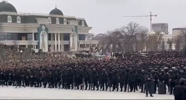 thumbnail - 12.000 quân Chechnya sẵn sàng triển khai tới Ukraine