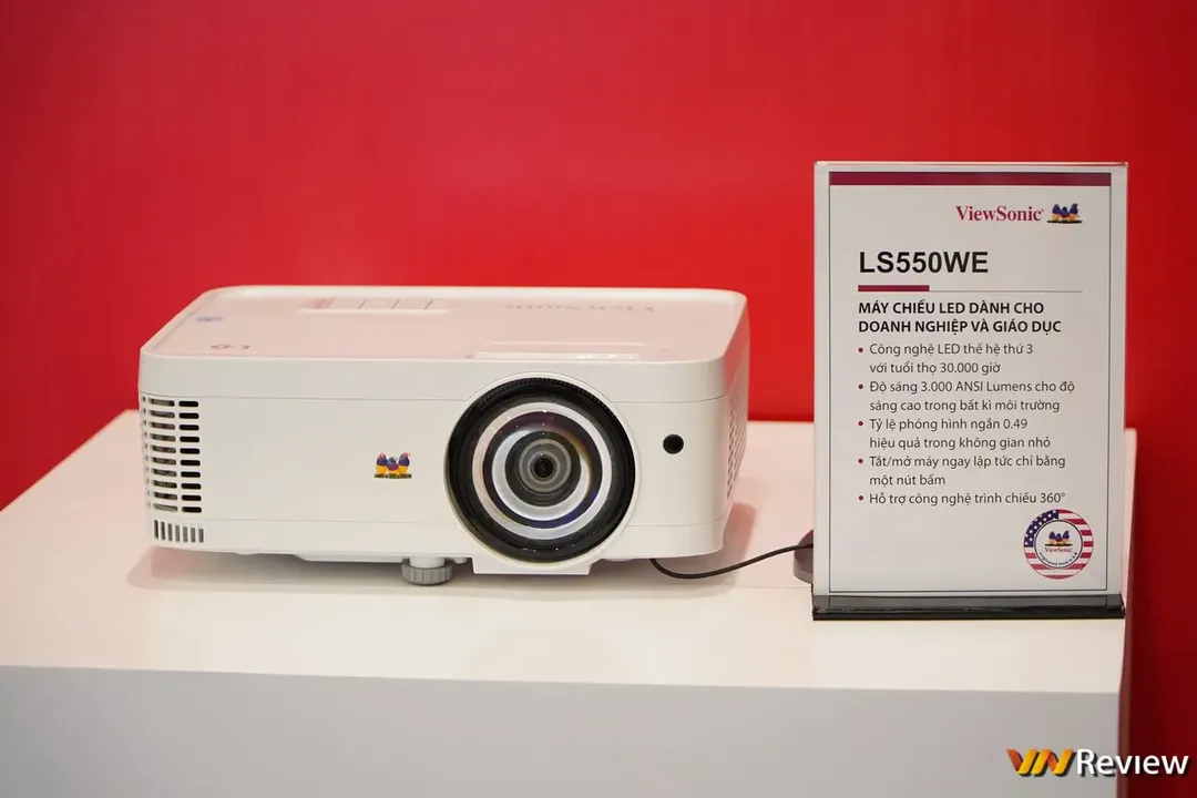 thumbnail - ViewSonic LED LS500 Series ra mắt: máy chiếu LED cho hội họp và học tập, độ sáng cao 3.000 ANSI Lumens