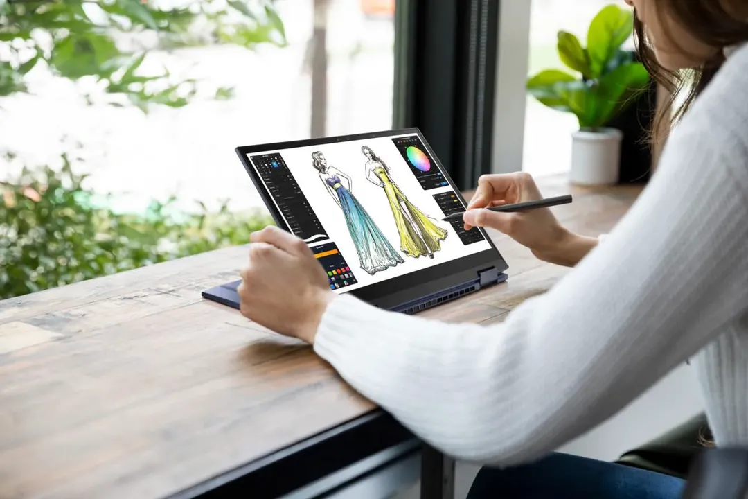 thumbnail - Asus ra mắt ExpertBook B7 Flip tại Việt Nam: laptop có kết nối 5G, xoay gập 360 độ, chống nhìn trộm