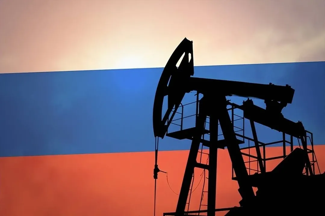 Xuất khẩu dầu của Nga chỉ giảm nhẹ, nhưng giá dầu không như trước và họ đã kiếm được nhiều tiền hơn 