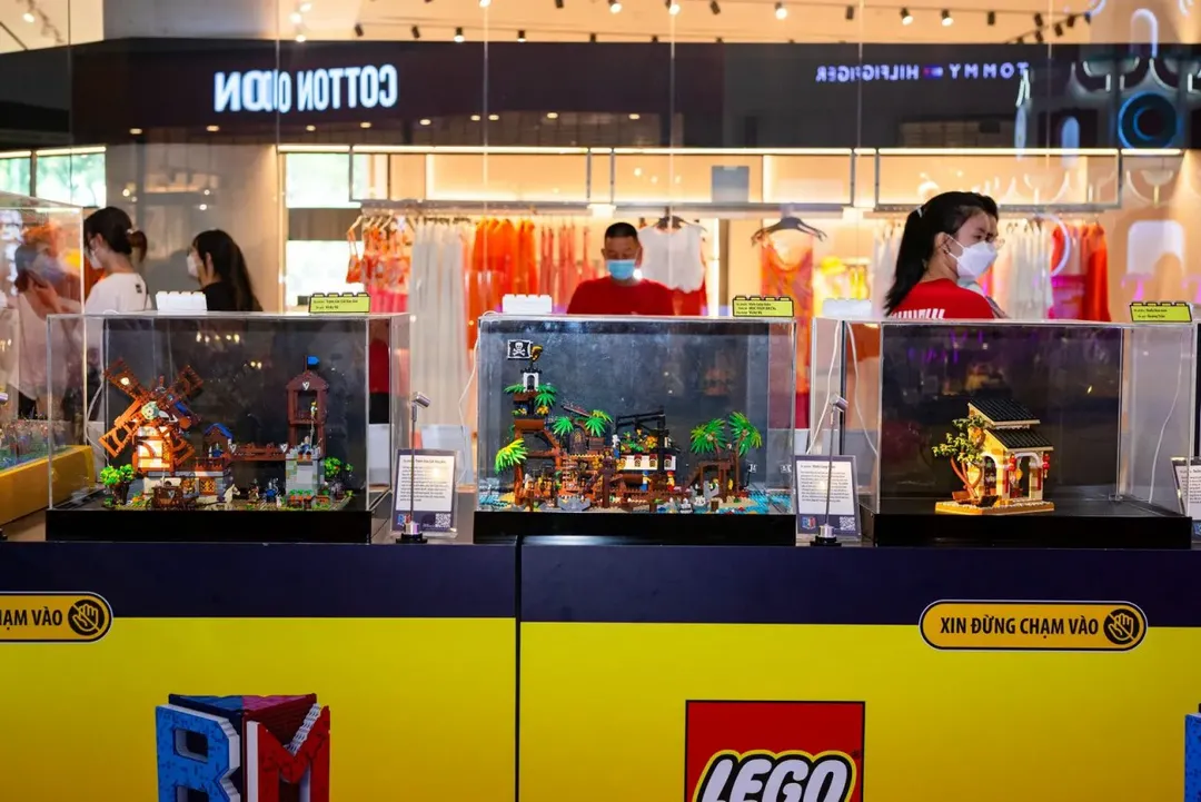 LEGO kỷ niệm 90 thành lập, trưng bày loạt tác phẩm LEGO do người Việt sáng tạo