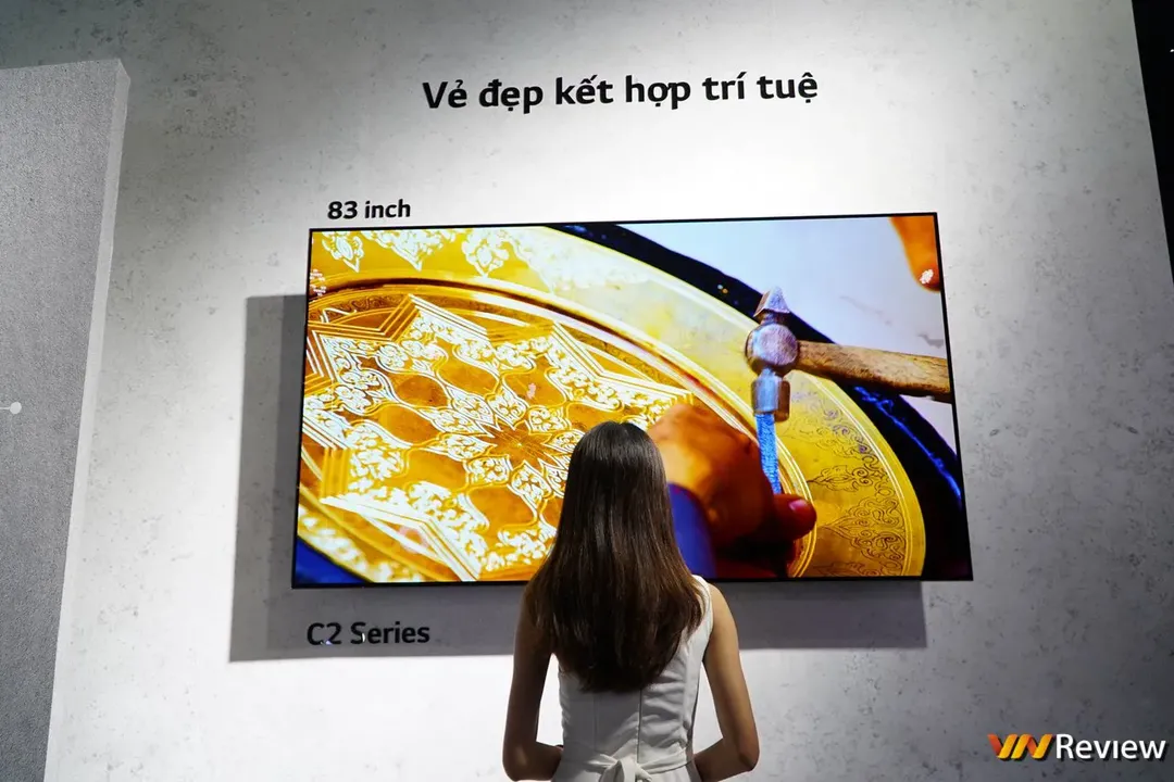 LG ra mắt loạt TV OLED evo 2022 tại Việt Nam: đa dạng kích thước từ 42 đến 97 inch, sáng hơn 20%