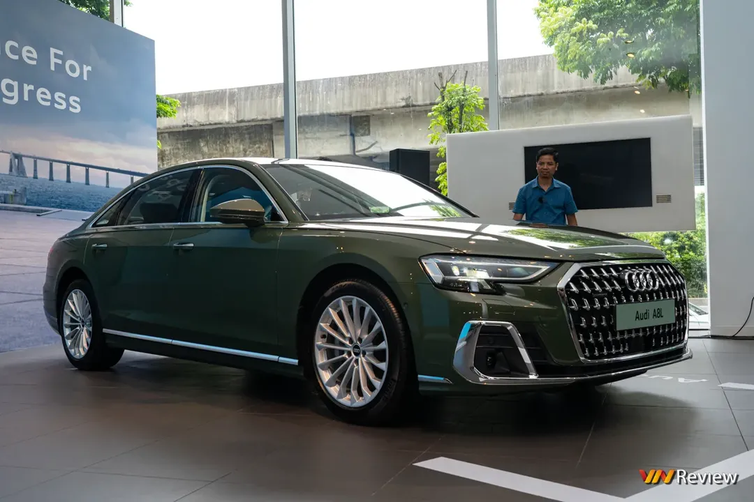 Audi A8L ra mắt thị trường Việt Nam: 3 phiên bản, mức giá ấn tượng