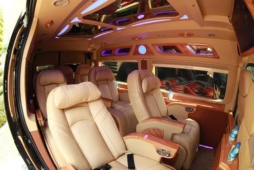 Cấm cải tạo ôtô trên 10 chỗ thành 'limousine' chở khách từ 1/9