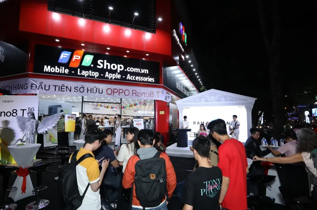 FPT Shop mở bán OPPO Reno8 T Series sớm nhất Việt Nam, nhiều ưu đãi dịp Lễ Tình nhân