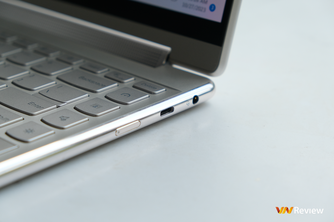 Đánh giá Lenovo Yoga 9i Gen 8 (2023): Laptop 2-trong-1 tiệm cận sự hoàn hảo