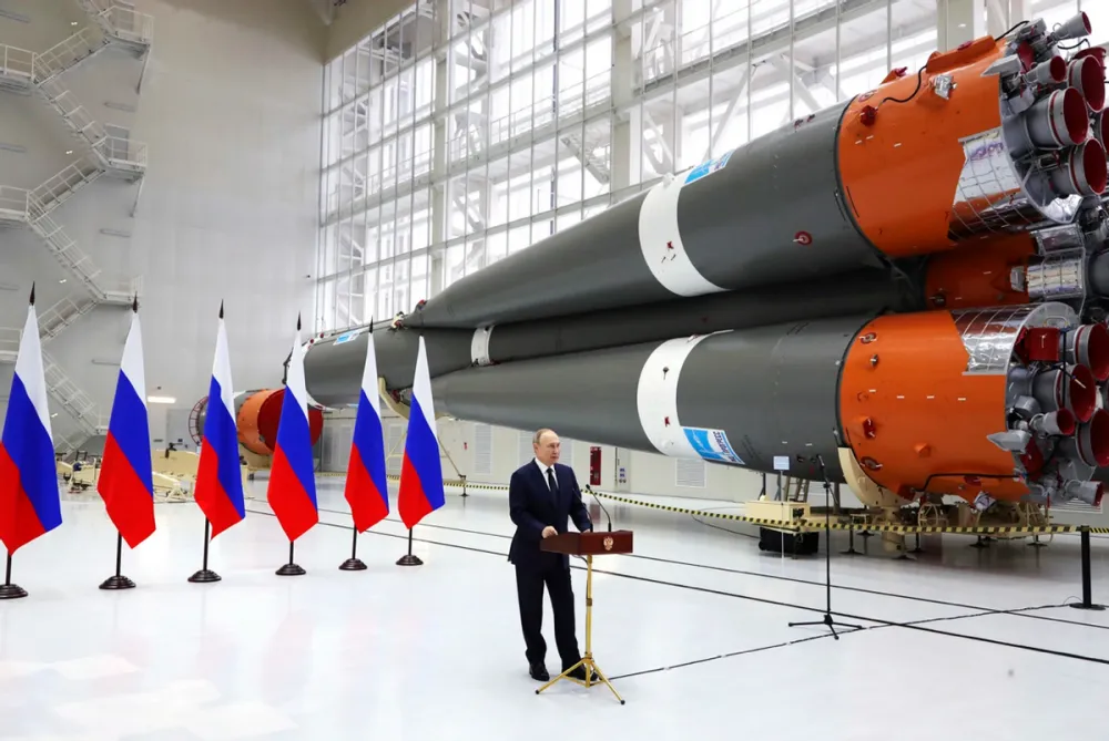 Nga đang chuẩn bị cho nổ bom hạt nhân trong không gian? Blinken trực tiếp yêu cầu Trung Quốc can thiệp