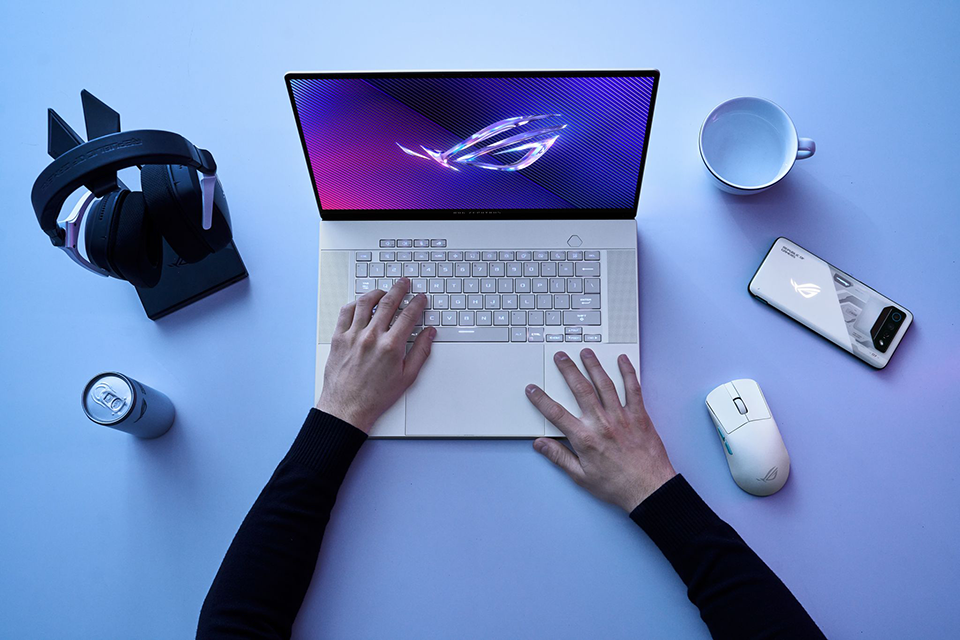 ROG Nebula OLED: Trải nghiệm hình ảnh đỉnh cao trên laptop gaming 2024