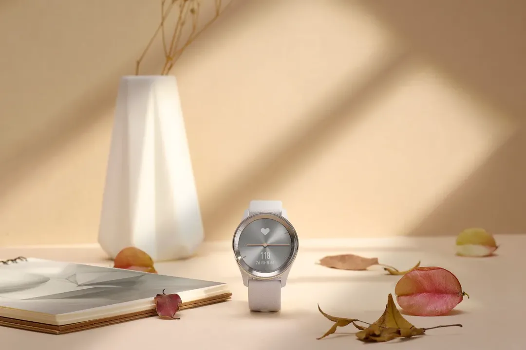 Garmin ra mắt vívomove Trend: smartwatch lai giữa cổ điển và hiện đại, giá hơn 7 triệu đồng