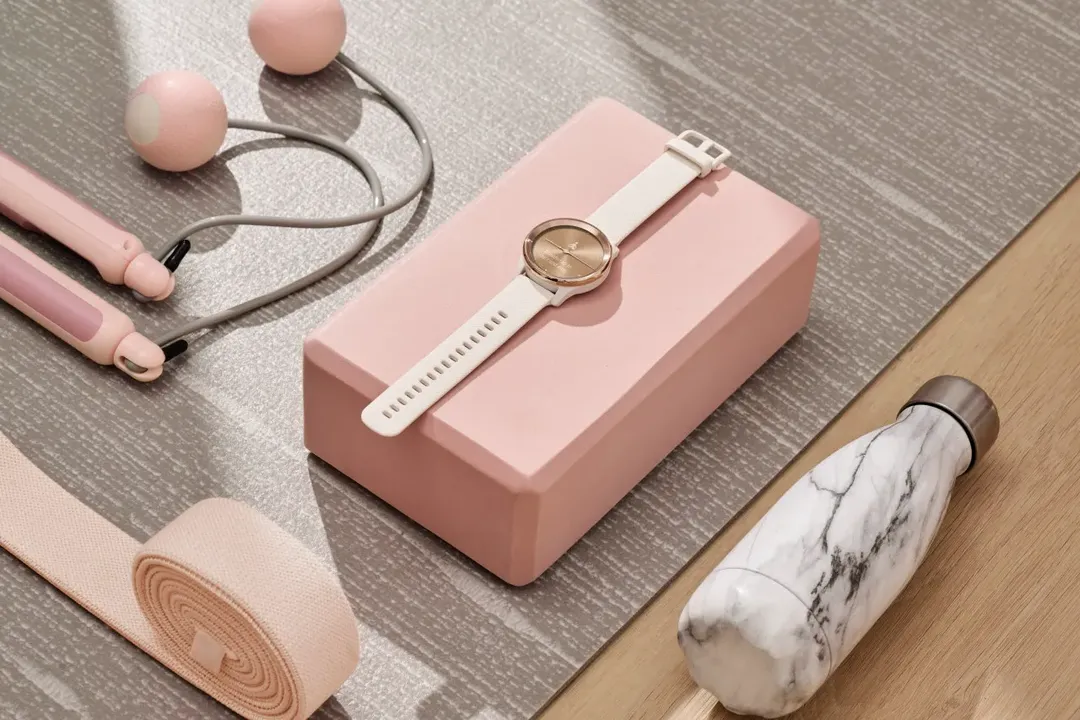 Garmin ra mắt vívomove Trend: smartwatch lai giữa cổ điển và hiện đại, giá hơn 7 triệu đồng
