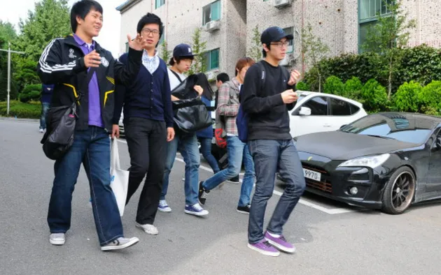 Chịu nhiều áp lực trong cuộc sống, giới trẻ Hàn Quốc ngày càng chán nản và tuyệt vọng