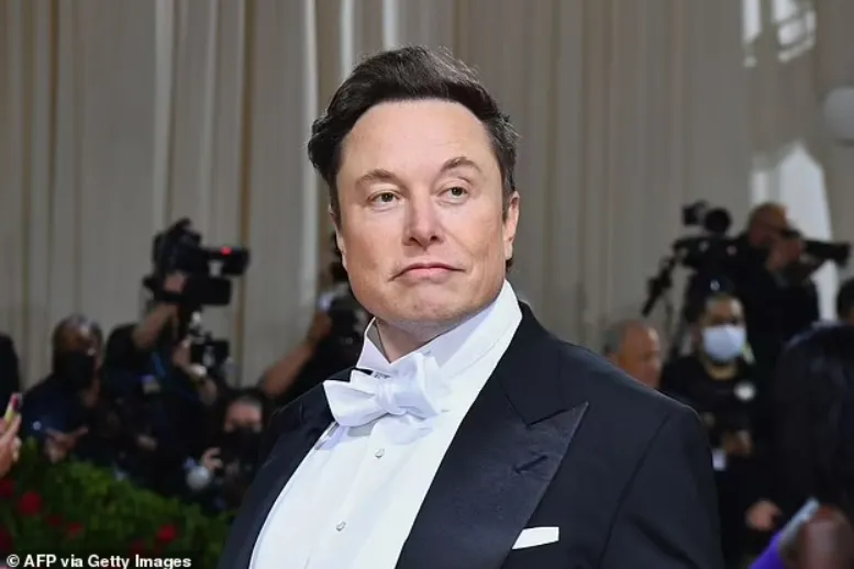 Elon Musk nói gì khi bị tố quấy rối tình dục từ năm 2016, trả 250.000 USD để dàn xếp?