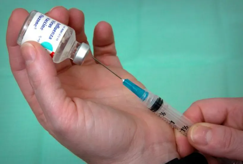 Tại sao phải mất 35 năm con người mới có vắc xin phòng bệnh sốt rét?