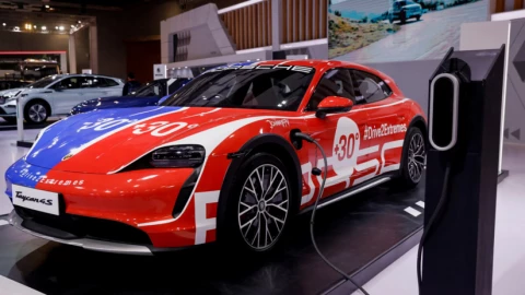 Chấn động toàn ngành, Porsche vừa chứng minh tầm nhìn của Toyota là đúng