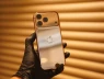 Cận cảnh iPhone 17 Pro Max “MONARCH” mạ vàng đầu tiên thế giới do người Việt thực hiện