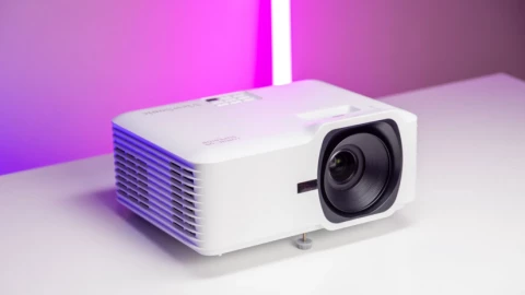 ViewSonic ra mắt dòng máy chiếu laser LSD400 Series: Độ sáng cao, bền bỉ và giá dễ tiếp cận cho giáo dục & doanh nghiệp tại Việt Nam