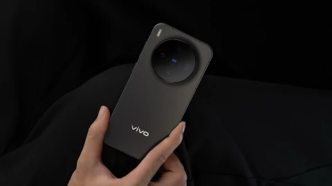 vivo X300 Series được xác nhận ra mắt tháng 10 này: Camera Zeiss 200MP, Dimensity 9500 và thiết kế kính điêu khắc lạnh