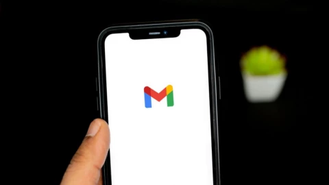 AI Agent biến Gmail thành kho dữ liệu cho hacker mà bạn không hề biết