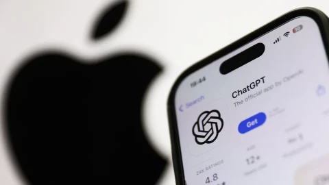 OpenAI vừa "thọc sườn" Apple, báo hiệu tương lai sẽ trở thành đối thủ cạnh tranh nguy hiểm