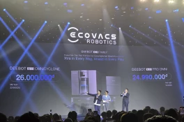 Ecovacs tặng cả máy lau sàn khô ướt cho người mua Deebot X11 OmniCyclone