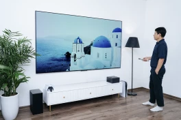 Doanh số TV siêu lớn đang tăng tốc mạnh