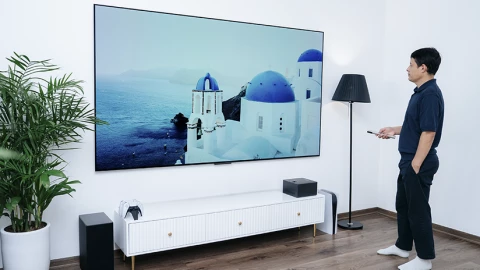 Doanh số TV siêu lớn đang tăng tốc mạnh
