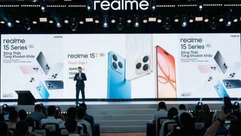 realme 15 Series ra mắt tại Việt Nam: Dồn lực vào AI, có cả AI chỉnh sửa ảnh bằng giọng nói cùng pin lớn tới 7.000 mAh mà vẫn mỏng nhẹ bất ngờ