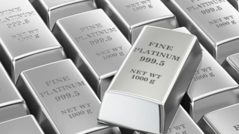 Bí mật của giới siêu giàu, kim loại quý tăng 80% từ đầu năm mà không ai ngờ tới