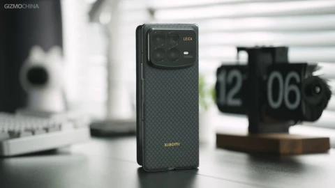 Xiaomi 17 Fold "hớ hênh" để lộ vũ khí bí mật cạnh tranh Galaxy Z Fold7