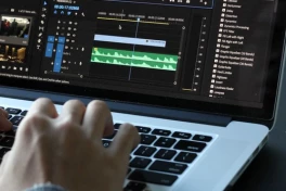 5 công cụ AI để chỉnh sửa video như dân pro