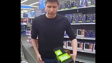OpenAI tạo ra một cú hit khác? Ứng dụng xã hội video AI Sora đứng đầu danh sách ứng dụng hàng đầu của Apple
