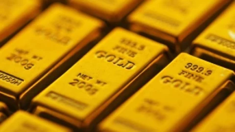 Giá vàng quốc tế tiếp tục đạt mức cao mới: 4000 USD!