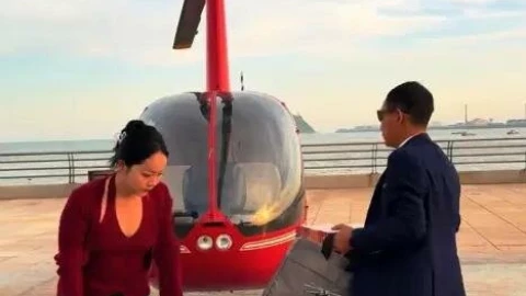 Tự lái máy bay về quê để tránh tắc đường dịp lễ: chuyện thật như đùa tại nước láng giềng Việt Nam