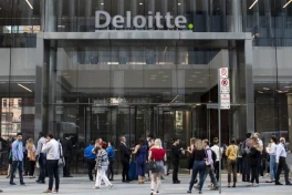 Deloitte và vụ “ảo giác AI” 290.000 đô la gây chấn động ngành tư vấn