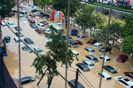 Cơ sở kinh doanh ôtô cũ chia sẻ cách nhận biết xe ngập nước