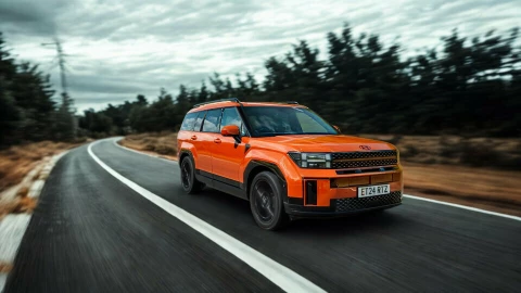Hyundai tiến hành đợt triệu hồi lớn đối với mẫu Santa Fe ở thị trường Mỹ để kiểm tra nguy cơ chập cháy