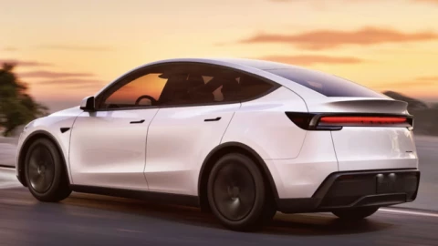 Tesla Model Y bùng nổ 492% doanh số tại Thụy Điển, dấu hiệu phục hồi mạnh mẽ sau khủng hoảng