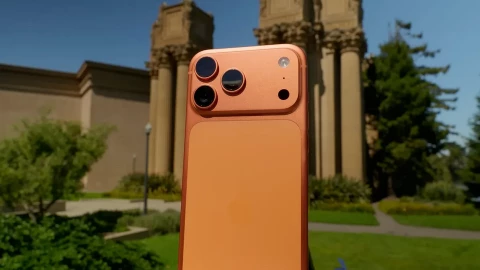 Một số người dùng iPhone 17 Pro Max báo cáo sự cố loa. Bạn có bị không?