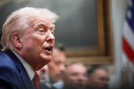 Trump đề xuất loại Tây Ban Nha khỏi NATO