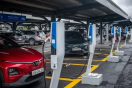Vingroup đang tìm kiếm khoản vay 500 triệu USD tiếp tục phát triển trạm sạc xe điện