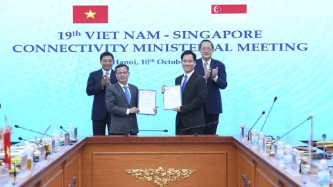 Grab Việt Nam hợp tác 5 năm với Đà Nẵng về chuyển đổi số giao thông, du lịch