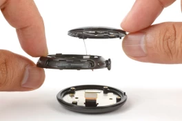 iFixit vừa tìm ra smartwatch dễ sữa nhất thế giới