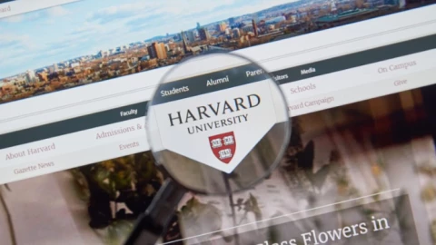 Harvard – nạn nhân đầu tiên của chiến dịch Oracle EBS lộ diện: 1,3 TB dữ liệu bị Cl0p công khai